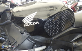 HONDA CBR600RR GEN 2 2005 PC37