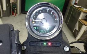 HARLEY XL883N 2013