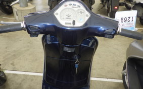VESPA LX125IE