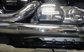 HONDA SHADOW 750 Gen. 3 2004 RC50