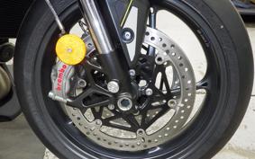 TRIUMPH STREET TRIPLE RS 2026