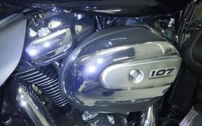 HARLEY FLHTCUTG TRIKE 1750 2018