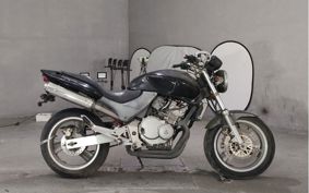 HONDA HORNET250 MC31