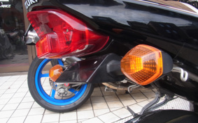 SUZUKI GSX-R1000 2001 GT74A