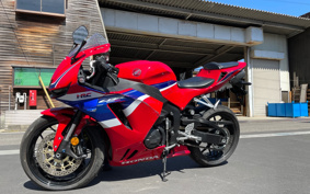 HONDA CBR600RR ABS 2025 PC40