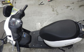 HONDA TACT Gen.4 2004 AF75