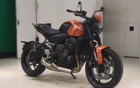 TRIUMPH TRIDENT 660 2023