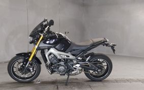 YAMAHA MT-09 RN34J