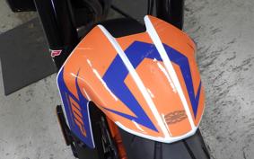 KTM 890 DUKE R 2022