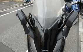 HONDA FORZA 250 MF13