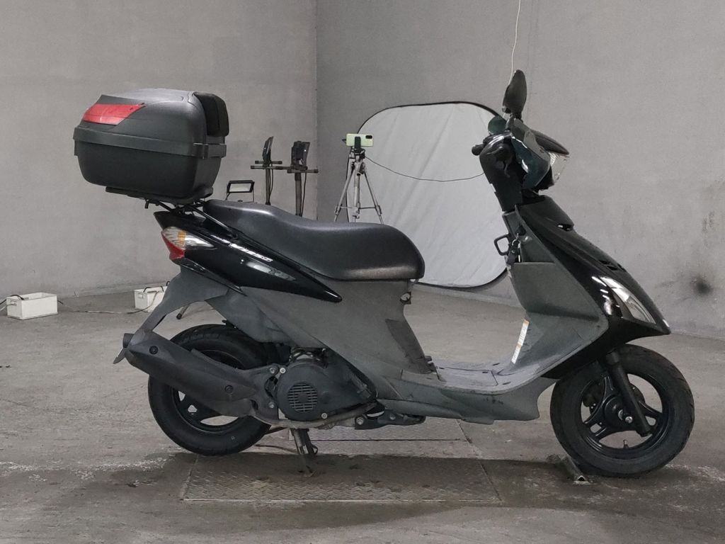 Фото Suzuki ADDRESS V125 с японского аукциона