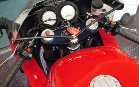 OTHER  MAGNI 1000 AUSTRALIA 2 2001 MG5