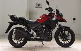 SUZUKI Vｽﾄﾛｰﾑ250