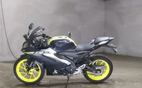 YAMAHA YZF-R15 RG86J