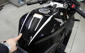 HONDA CBR650R 2021 RH03