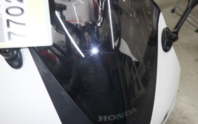 HONDA VTRF250 2013 MC33