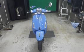 VESPA PRIMAVERA 125