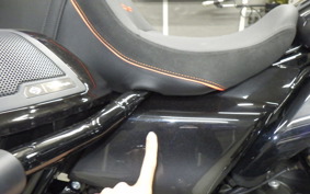 HARLEY FLHXSE1980CVO 2025