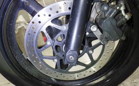 SUZUKI GSR250