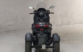 YAMAHA X-MAX 250 Trike SG70J