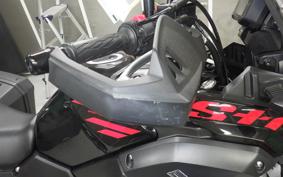SUZUKI Vｽﾄﾛｰﾑ250