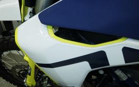 HUSQVARNA 701ED 2022