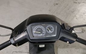 SUZUKI ADDRESS V100 CE13A