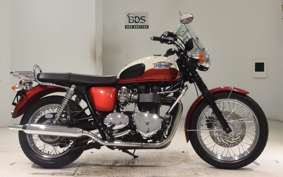 TRIUMPH BONNEVILLE T100 2012
