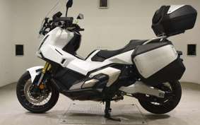 HONDA X-ADV 750 2025 RH21