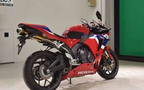 HONDA CBR600RR 2024 PC40