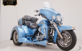 HARLEY FLHTCU TRIKE 1690