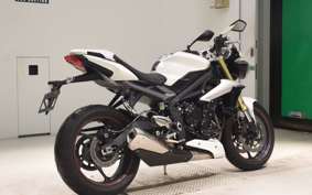 TRIUMPH STREET TRIPLE 2016