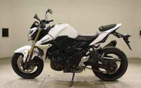 SUZUKI GSR750 2011