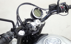 DUCATI  DUCATI  SCRAMBLER  ICON  2017 K102