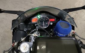 YAMAHA YZF-R6 2006 RJ12