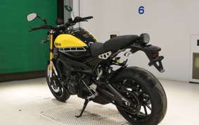 YAMAHA XSR900 2016