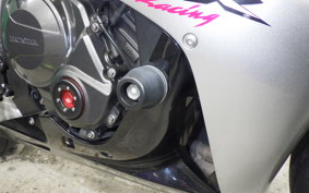 HONDA CBR600RR GEN 3 2008 PC40
