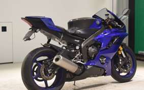 YAMAHA YZF-R6 2018
