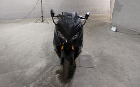 YAMAHA T-MAX 560 SJ19J