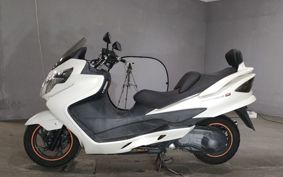 SUZUKI SKYWAVE 250M CJ45A