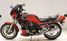 YAMAHA XJ750 E 1983 29R