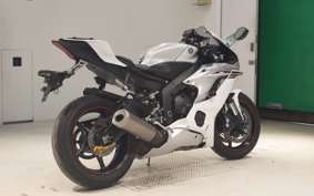YAMAHA YZF-R6 2019