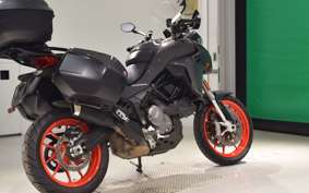 DUCATI DUCATI MULTISTRADA V2S 2022