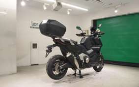 HONDA X-ADV 750 2023 RH10