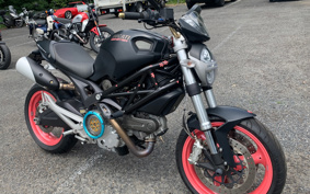 DUCATI MONSTAR 696 2015