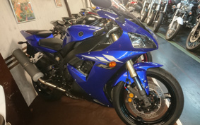 YAMAHA YZF-R1 2004 RN09