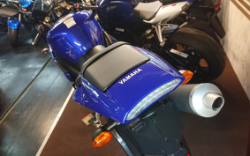 YAMAHA YZF-R1 2004 RN09