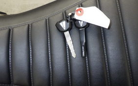 KAWASAKI Z900RS 2023 ZR900K