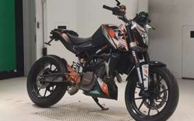 KTM 125 DUKE 2025