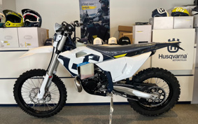 HUSQVARNA IS SC BAR NATE250